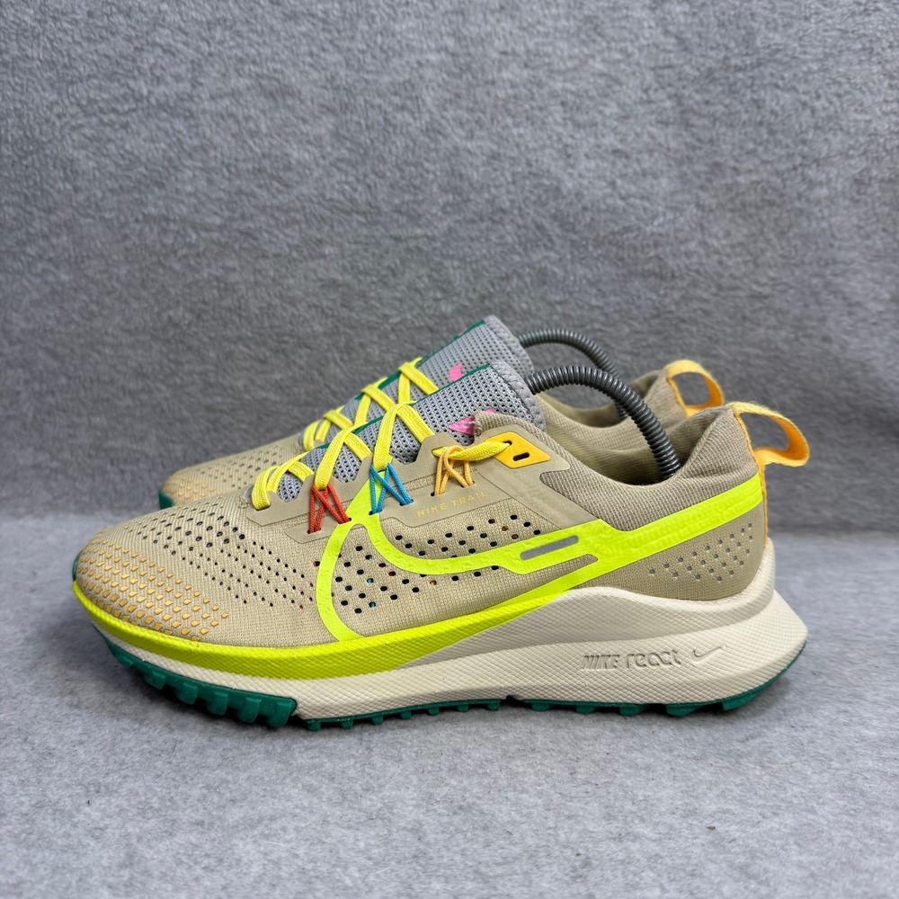 Nike Pegasus Trail 4 Mens Shoes Size 6 Tan Sand Trail Running Sneaker DJ6158-700